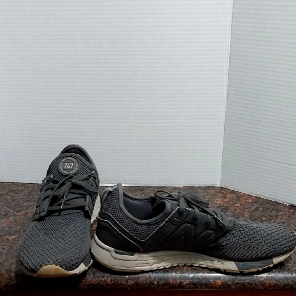 New Balance Men's Charcoal and Cream Athletic Shoes